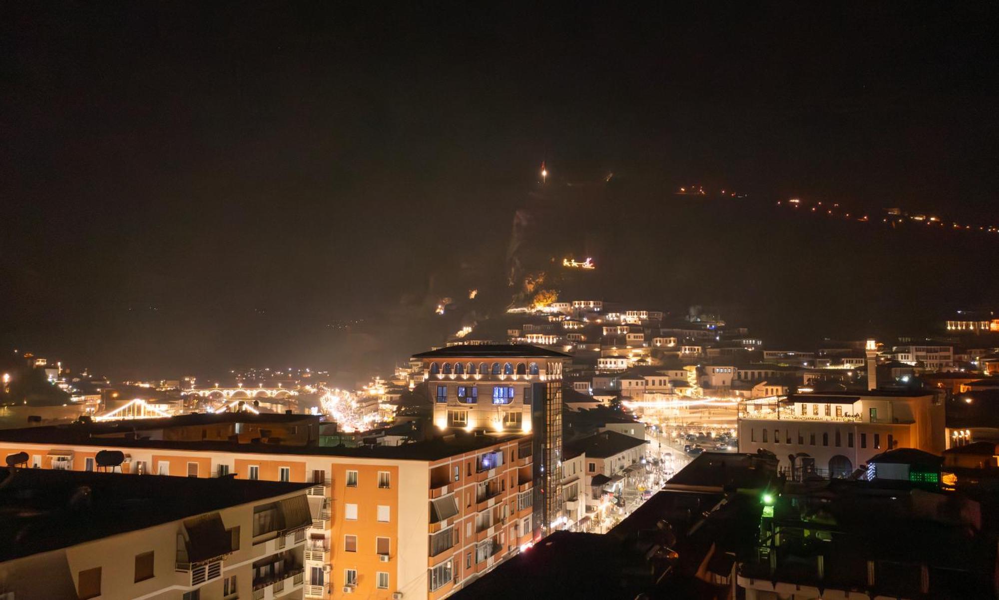 Merko Hotel Berat Buitenkant foto