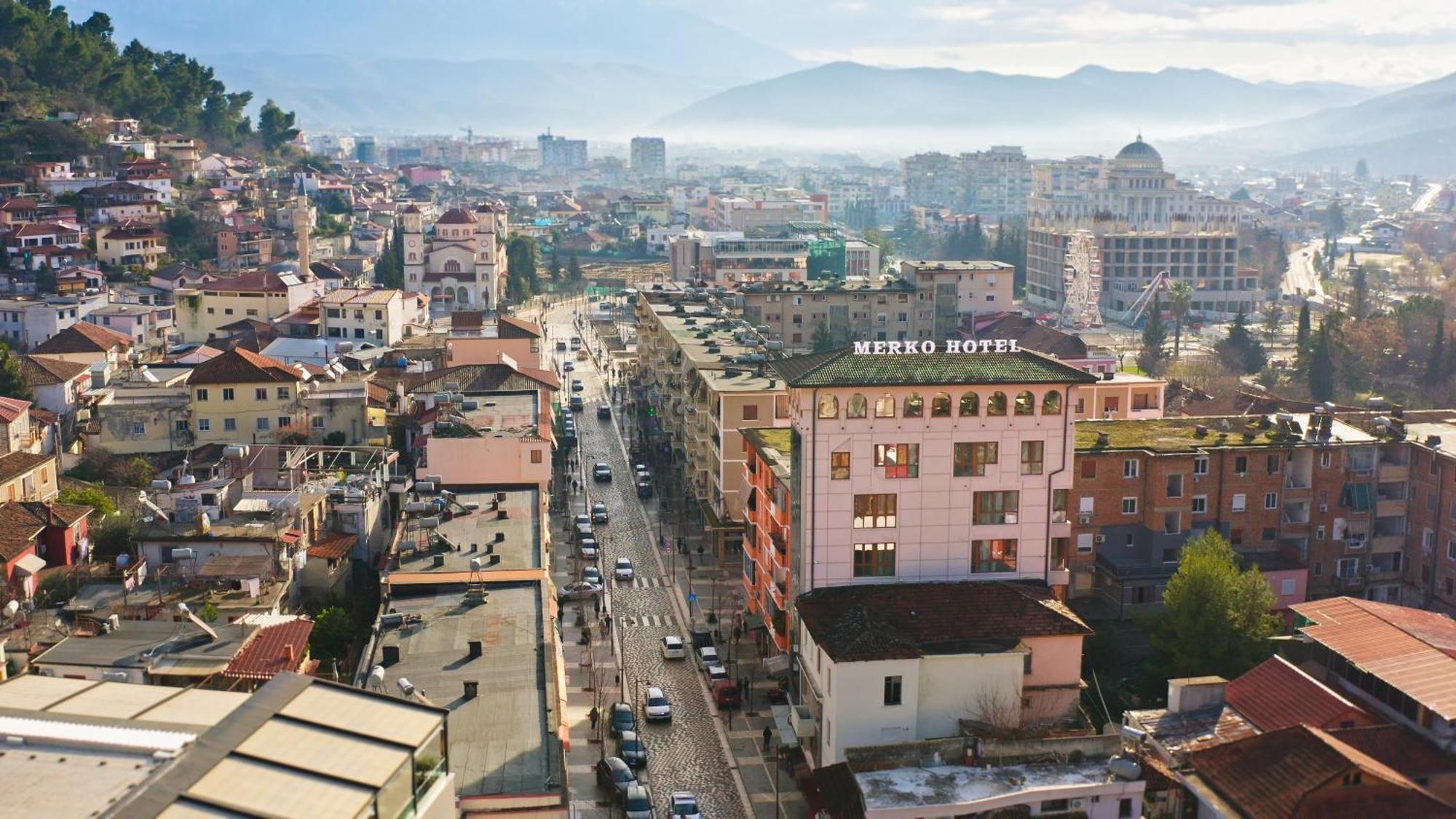 Merko Hotel Berat Buitenkant foto