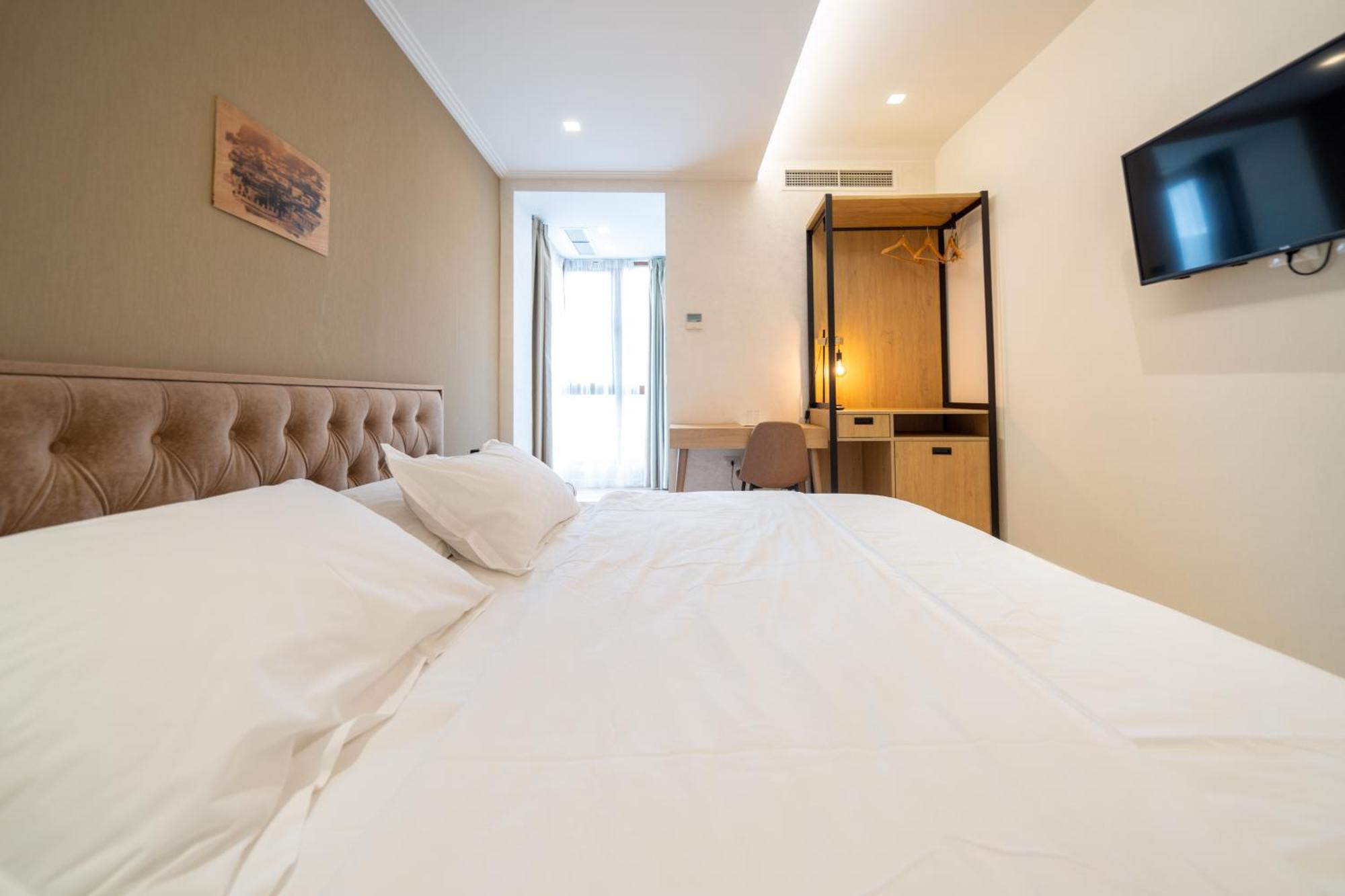 Merko Hotel Berat Buitenkant foto